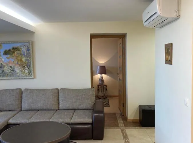 Daukanto 10 Two-room With A View The Old Town On The 7th Floor פלאנגה